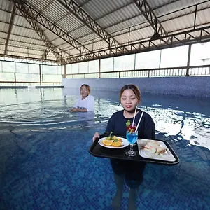 4* Hotel Misty Gate