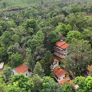 4* Resort Safari Hills